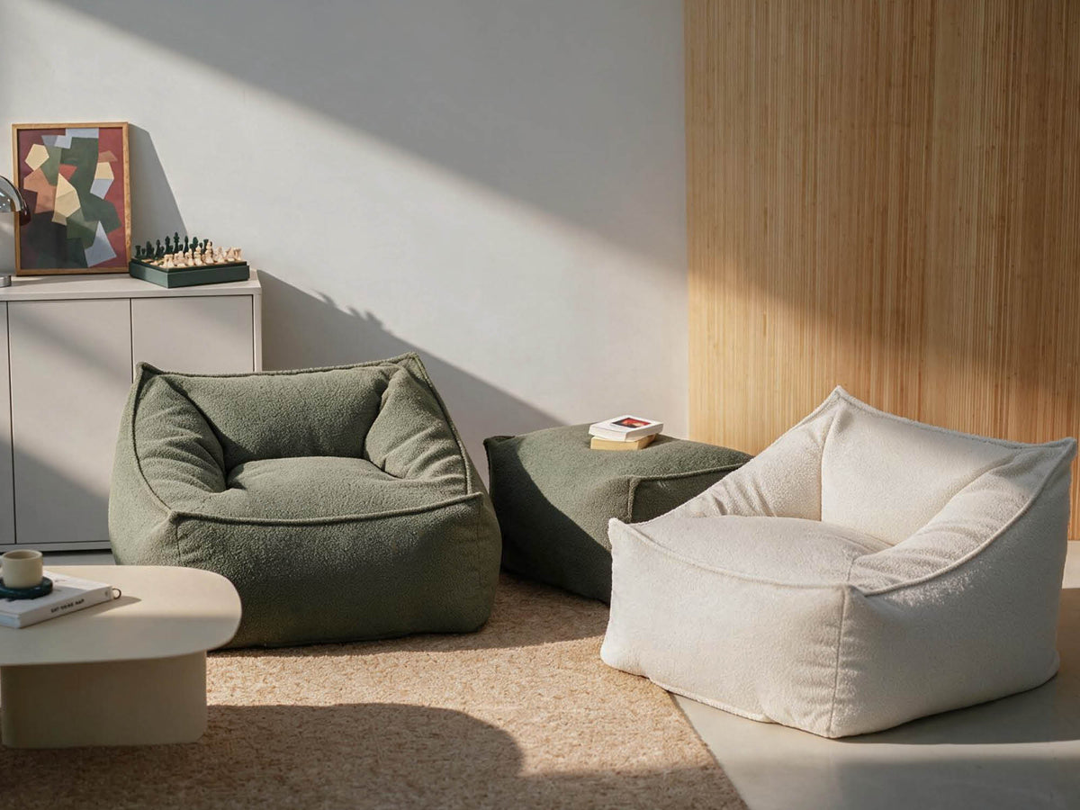 Sitzsack Sessel in Bouclé in beige und oliv