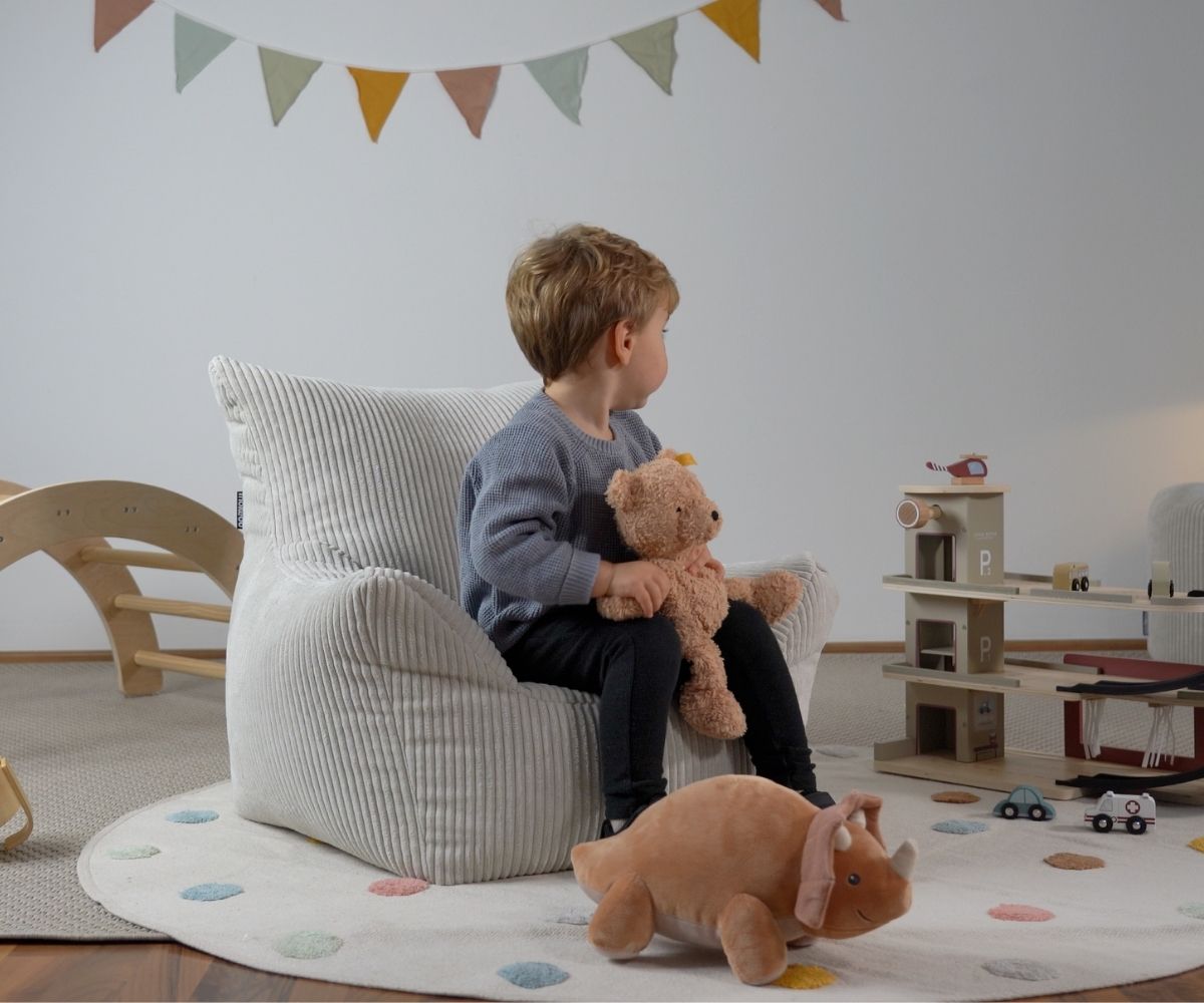Kindersitzsack Cord beige Kinderzimmer 